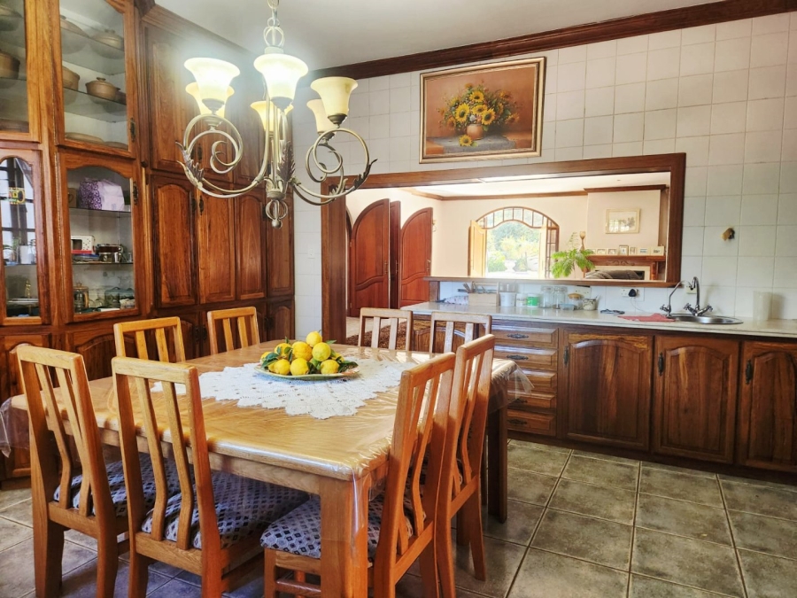4 Bedroom Property for Sale in Wilkoppies North West